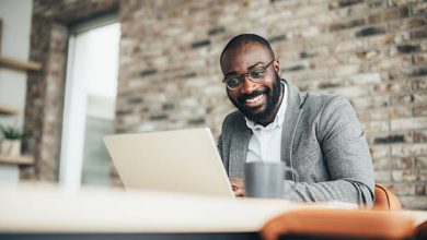 موظف مبيعات