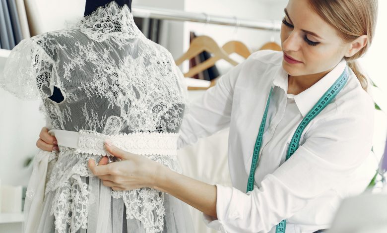 وظيفة خياط فساتين زفاف وسهرة في إسطنبول-شيشلي