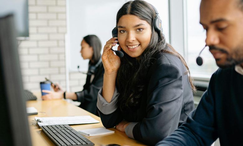 موظفة كول سنتر في الفاتح إسطنبول