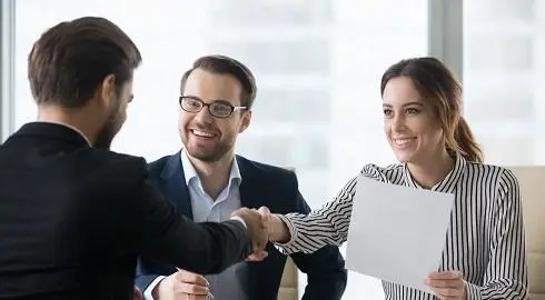 كيف تنجح في المقابلة الشخصية في تركيا وتتجنب أخطاء الرفض الشائعة