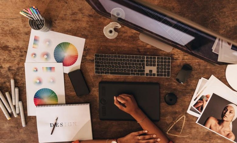 مصمم جرافيك وفيديو