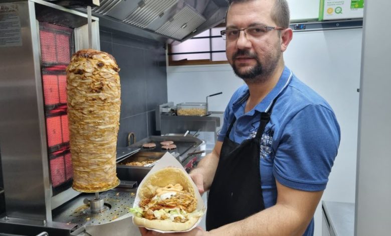 معلم شاورما فلسطيني