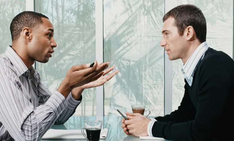 التعامل مع الأتراك: نصائح عملية تسهّل حياتك اليومية في تركيا