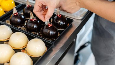 معلم حلويات ومعجنات في إسطنبول