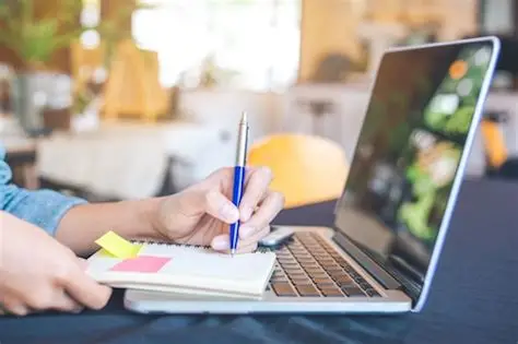 تقديم مباشر لوظيفة كاتب محتوى إبداعي وسكربتات عن بعد للسوق السعودي لعام 2026