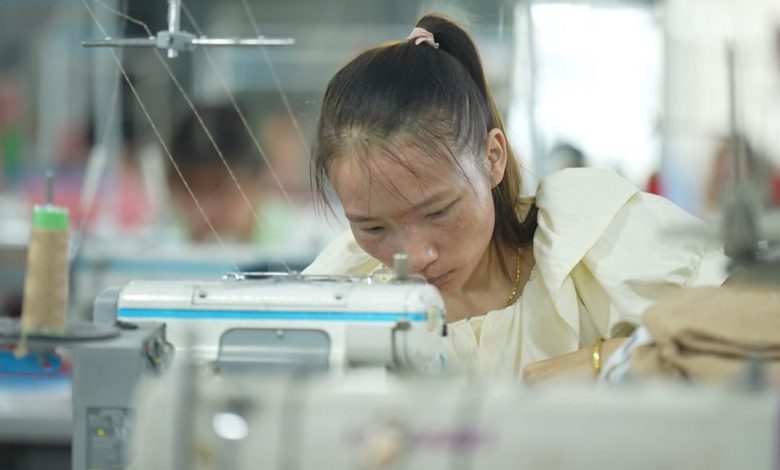 مطلوب عاملة أوفرلوك في غازي عثمان باشا