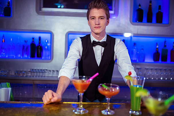 مطلوب شاب أو فتاة للعمل في بار كافيه في كايا شهير