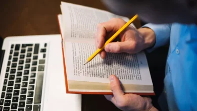 مترجم فرنسي في إسطنبول