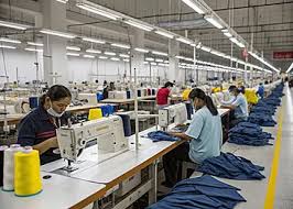 مطلوب بنات تنظيف شغل ورشة خياطة